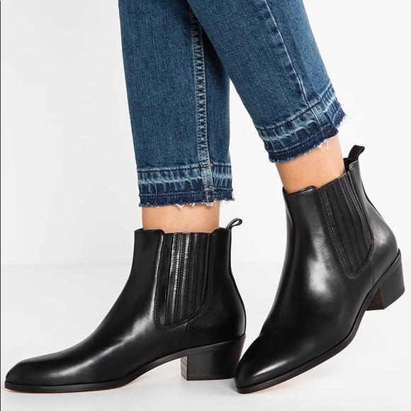pointed chelsea ankle boots